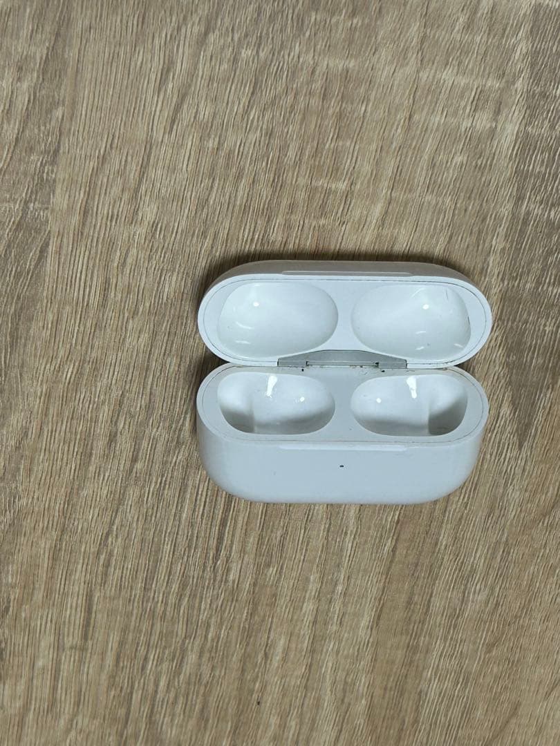 AirPods Pro 2021 本体 イヤーチップ付き