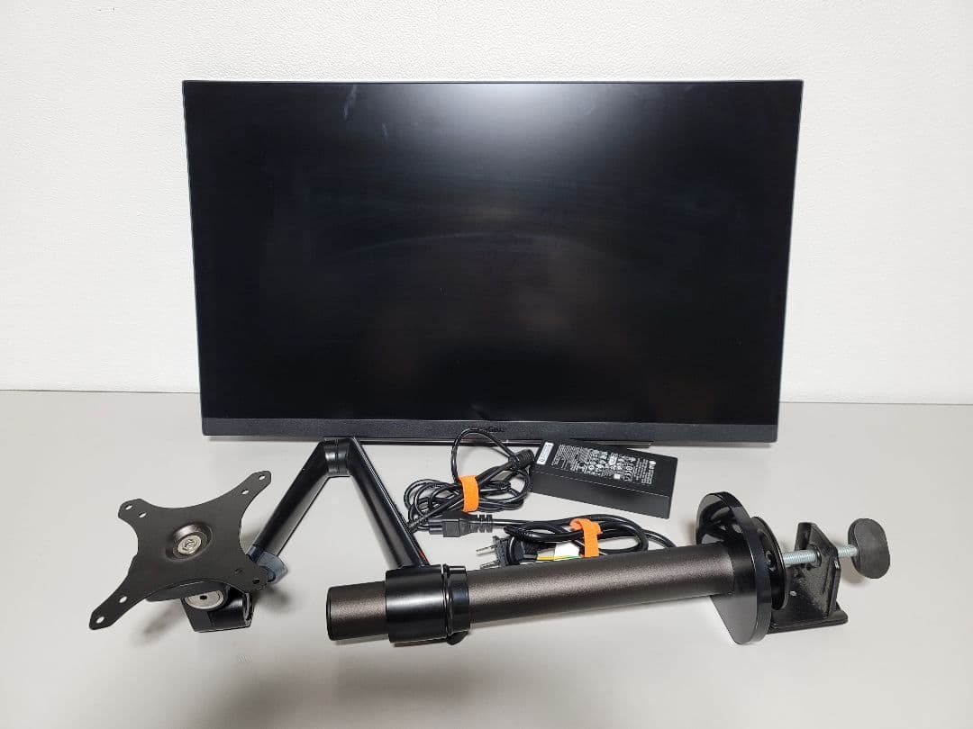 LG 144Hz対応 4K IPS 1ms ゲーミングモニター アームセット