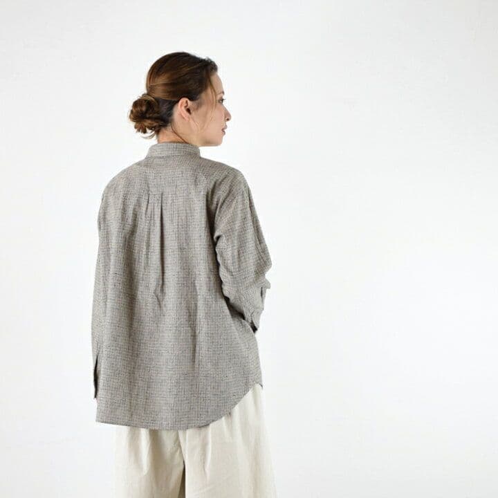 2025年 evam evaコットンリネン　チェックシャツ　30,800円