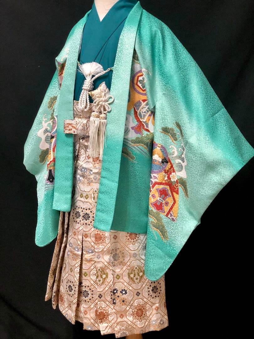 七五三 3歳　小柄　5歳　男の子　エメラルドグリーン　羽織　着物　袴　セット