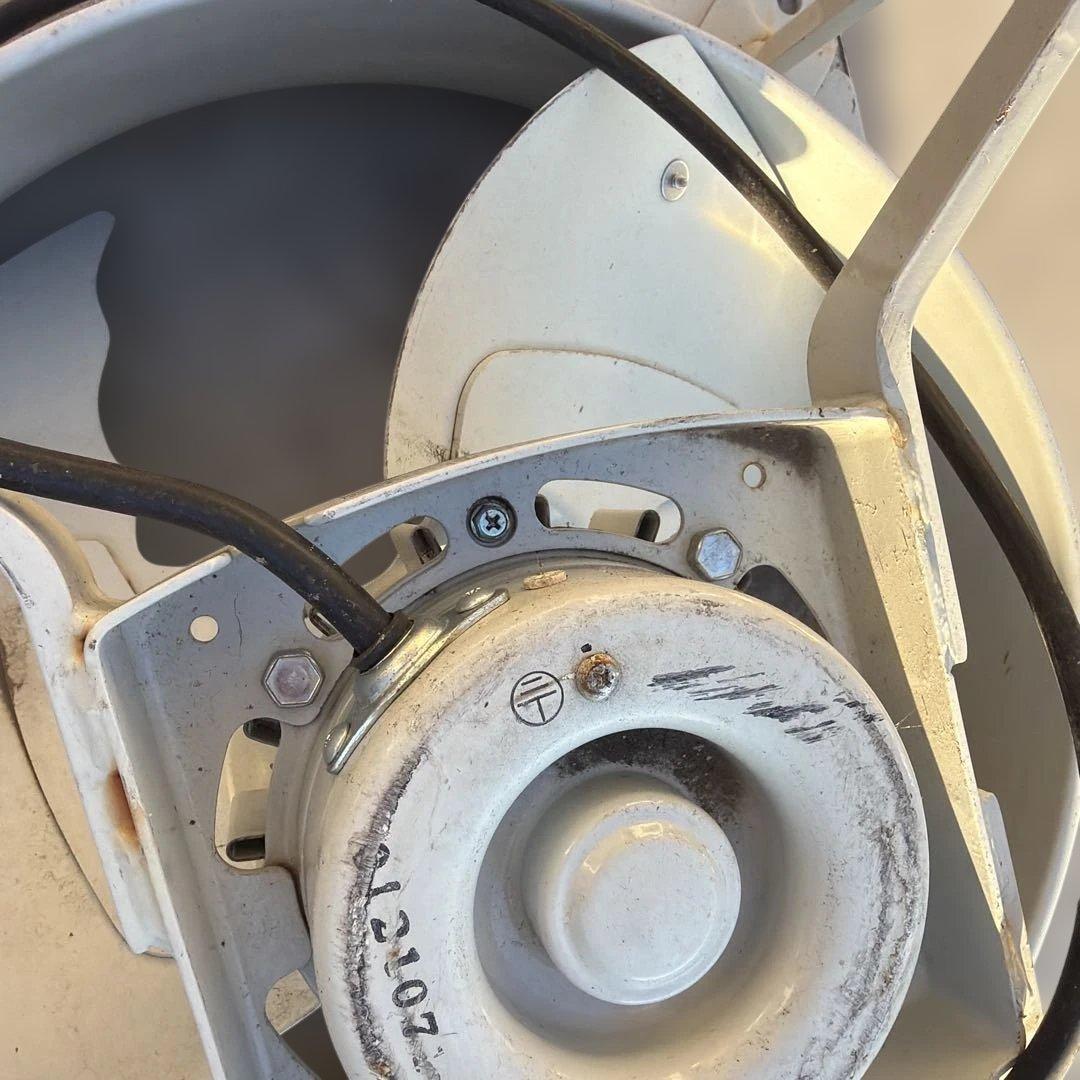 17年制　業務用扇風機 大型 ホワイト