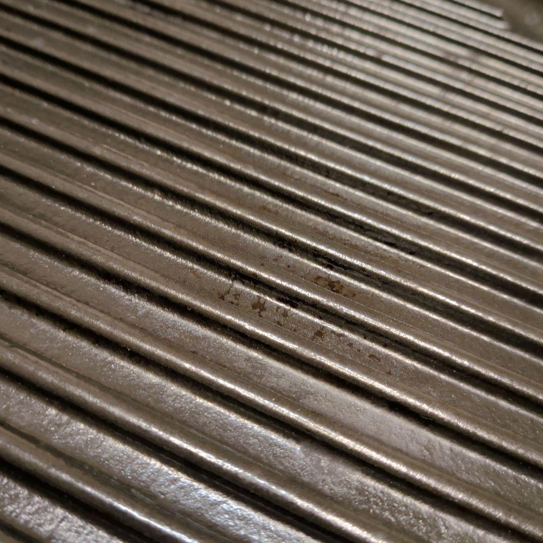 STAUB 鋳鉄製グリルパン 26cm