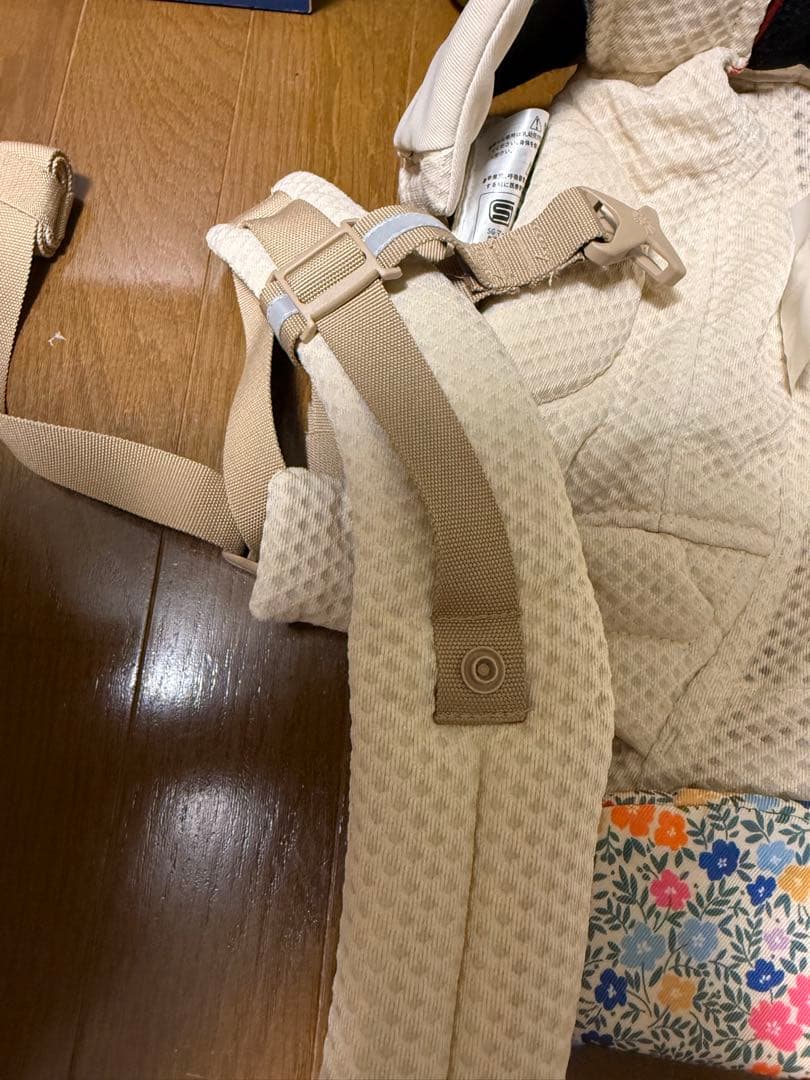 ergobaby OMNI Breeze 抱っこ紐 ベージュ・花柄
