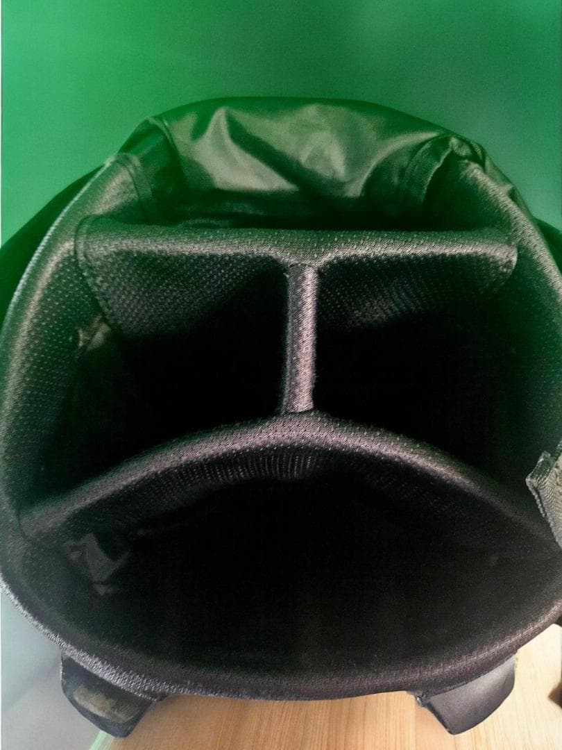 ＫＡ美品　Titleist 　軽量スタンドバッグ 黒/白/赤