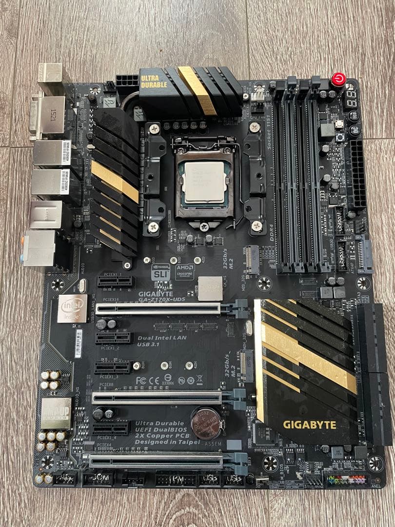GIGABYTE LGA 1151 マザーボード