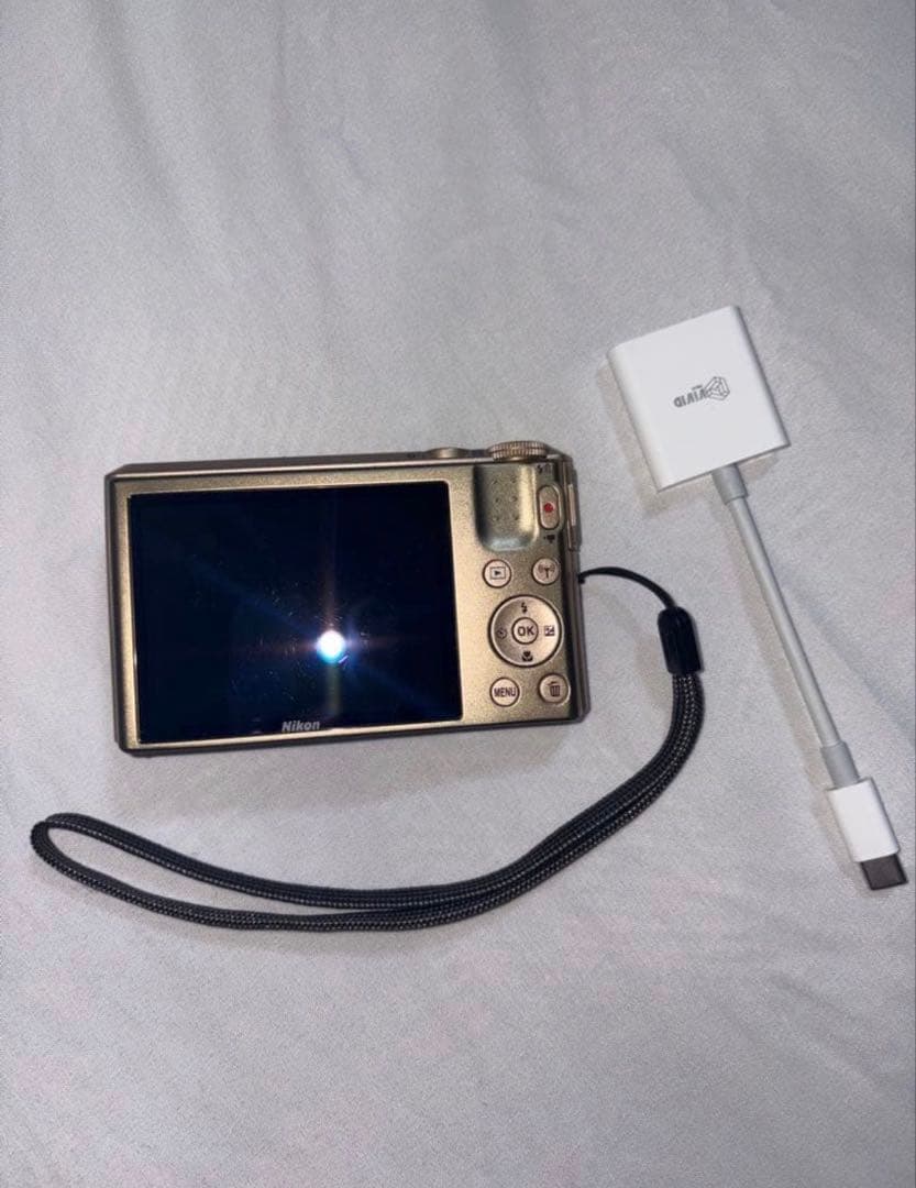 Nikon COOLPIX ゴールド s7000