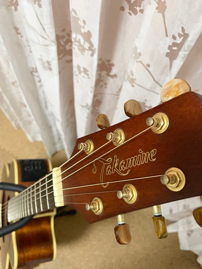 Takamine PT005-SBS エレアコ チューナー付 TP-4T搭載