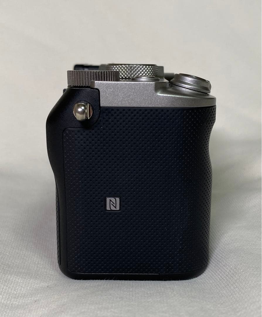 美品／ソニー α7c（a7c）ILCE-7CL(S)／ケージ・アンカーリンク付