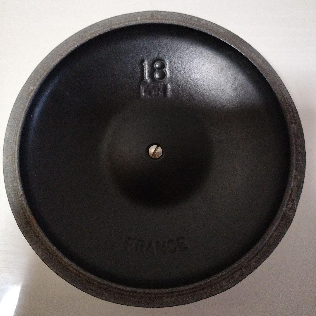 ワガラ　ルクルーゼ　18cm 炊飯　ココットエブリィ　鋳物　鍋　インナーリッド