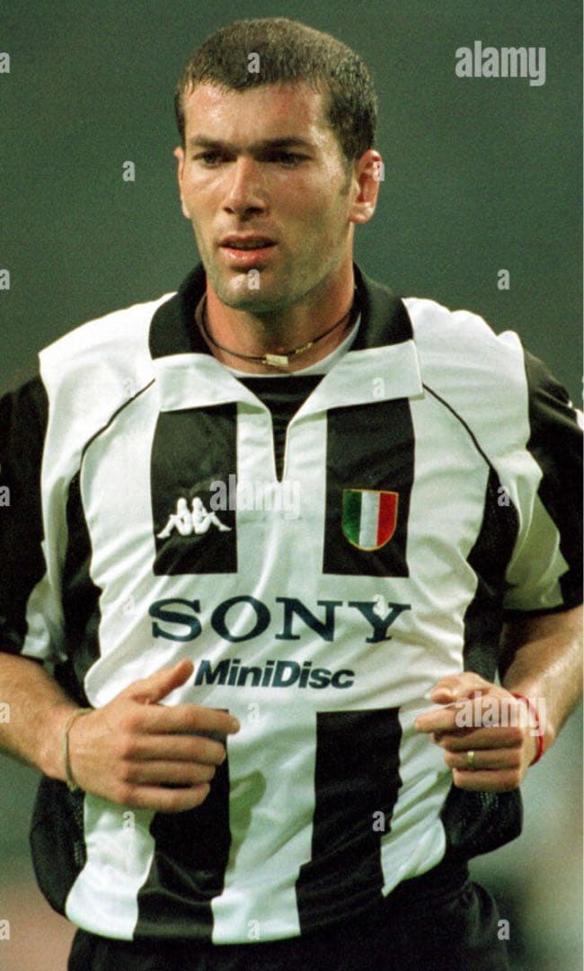 1997-98セリエA優勝 ユベントス ジダン#21 SONYスポンサー