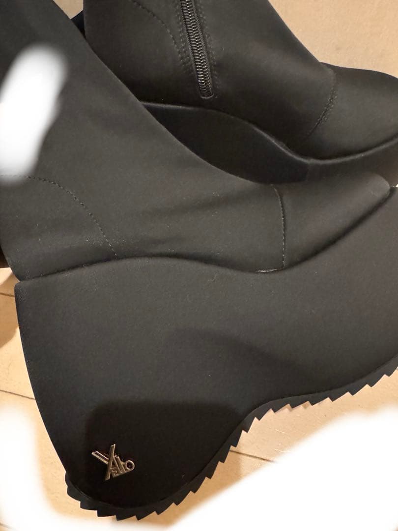 yello ニーハイブーツ Mサイズ