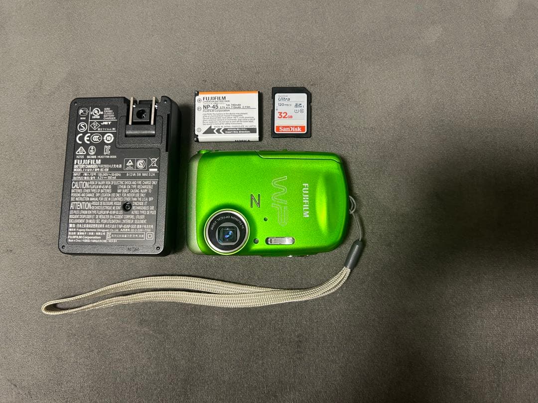 FUJIFILM 防水デジタルカメラ FinePix Z33WP