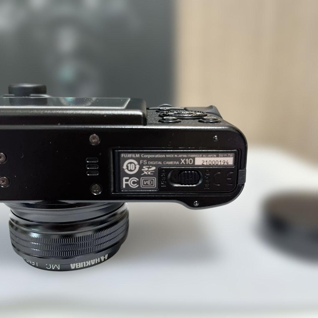 美品　Fujifilm X10 コンパクトデジタルカメラ