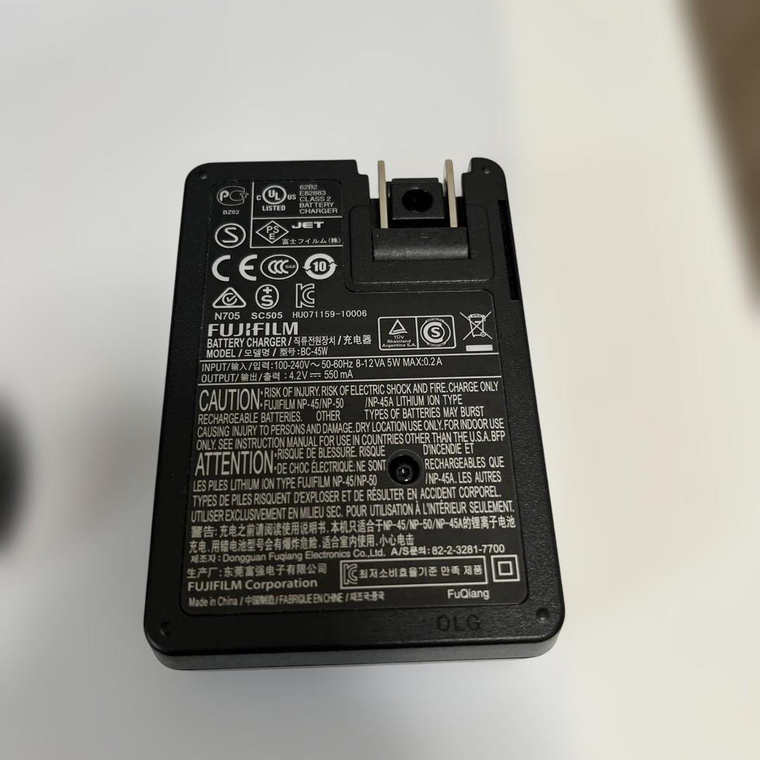 美品　Fujifilm X10 コンパクトデジタルカメラ