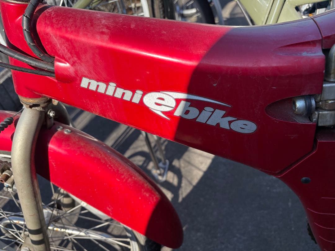 mini ebike 赤 鍵付き