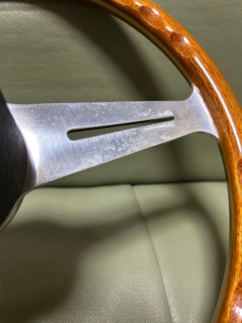 NARDI TOKYOホーンボタン付きウッドステアリング直径36.5cmボス付き