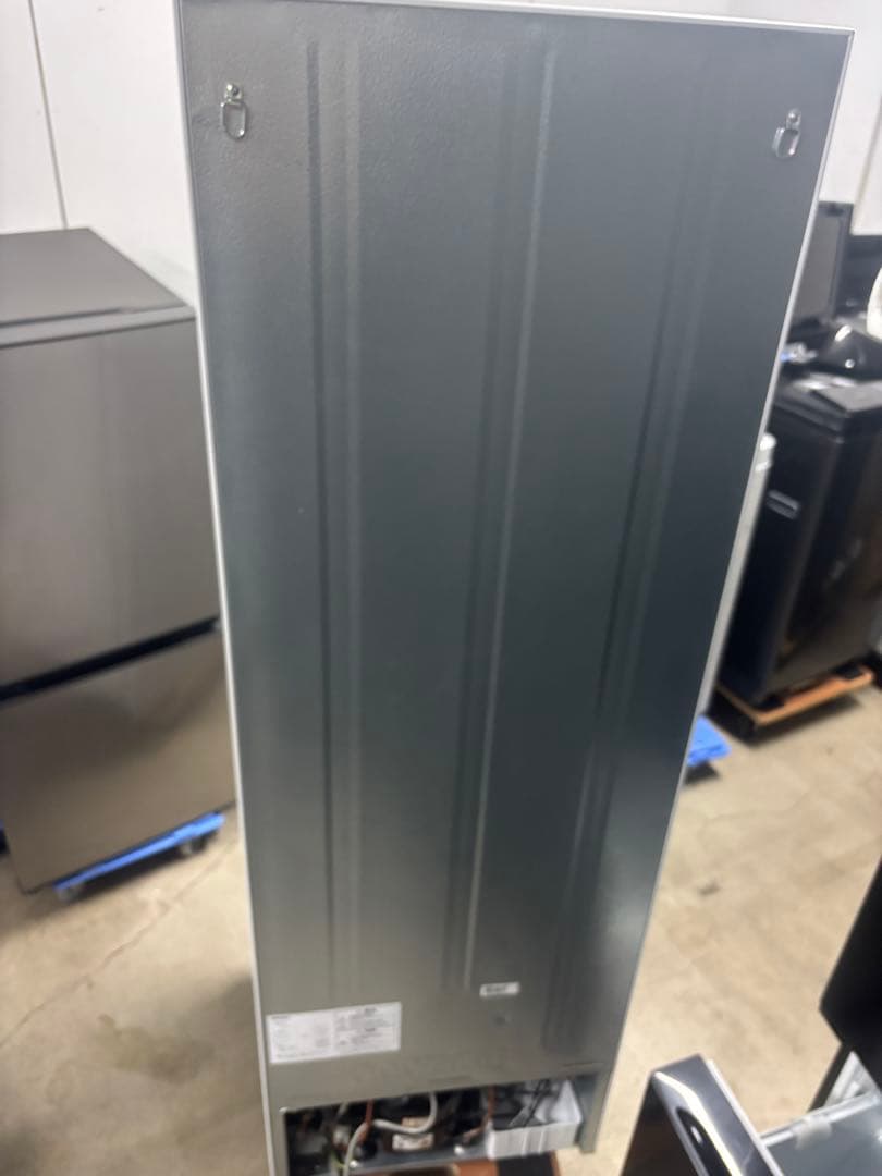 TCL P186BFW 2ドア 186L 冷蔵庫 右開き 2024モデルT