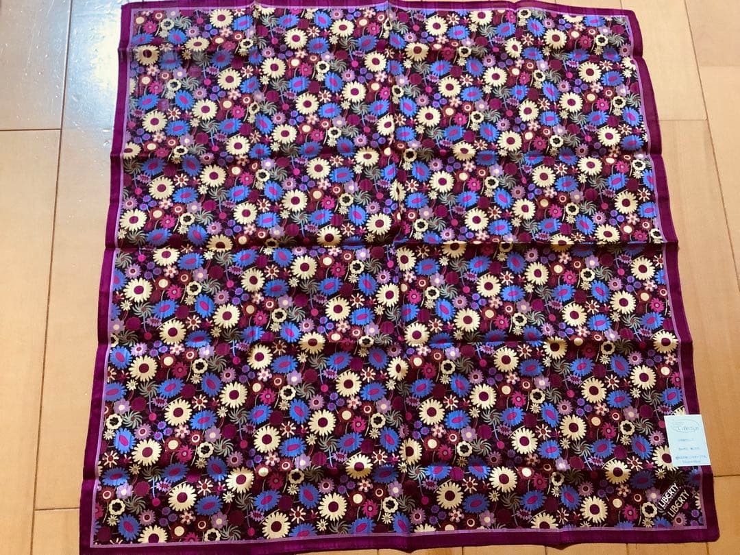 c*i様 Christian Dior、DAKS,TRUSSARDI のハンカチ