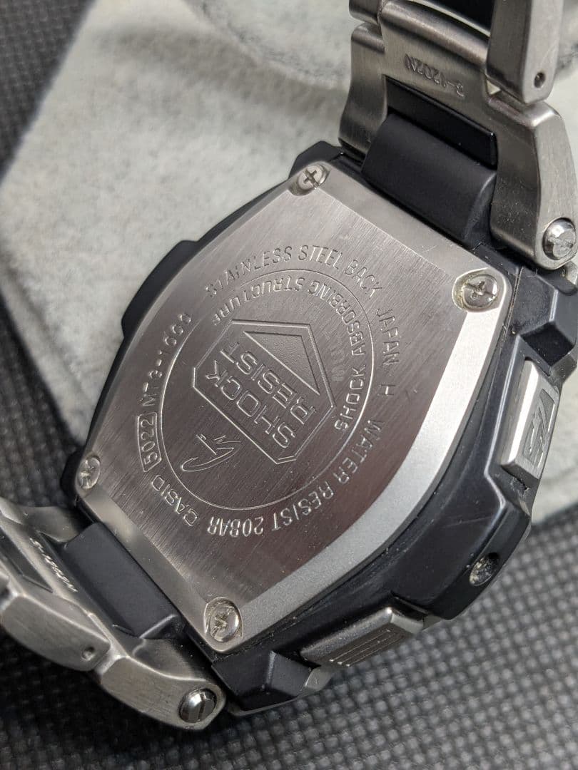 川*基様 【稼働品】G-SHOCK　MTG-1000-1AJF　メンズ　腕時計