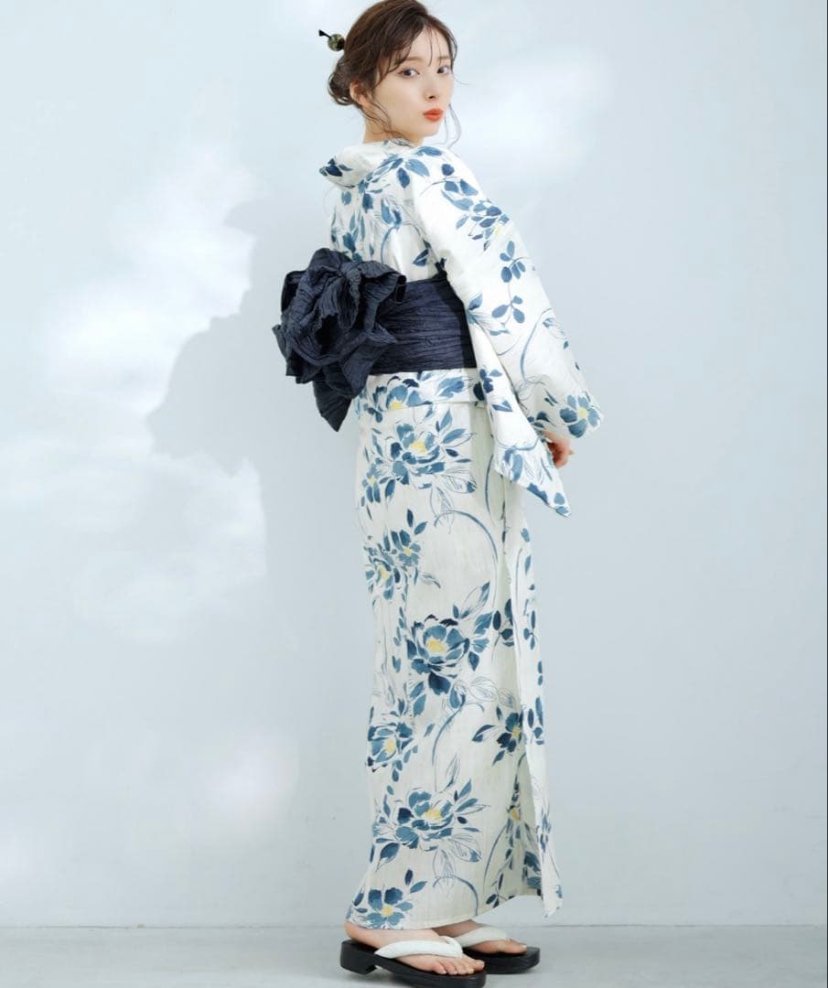 【美品】Dita「泡沫の花しらべ」浴衣5点セット 下駄＆腰紐は新品 セット販売