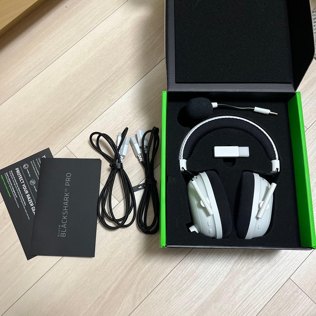ヘッドホン Razer BlackShark V2 Pro WHITE Edition