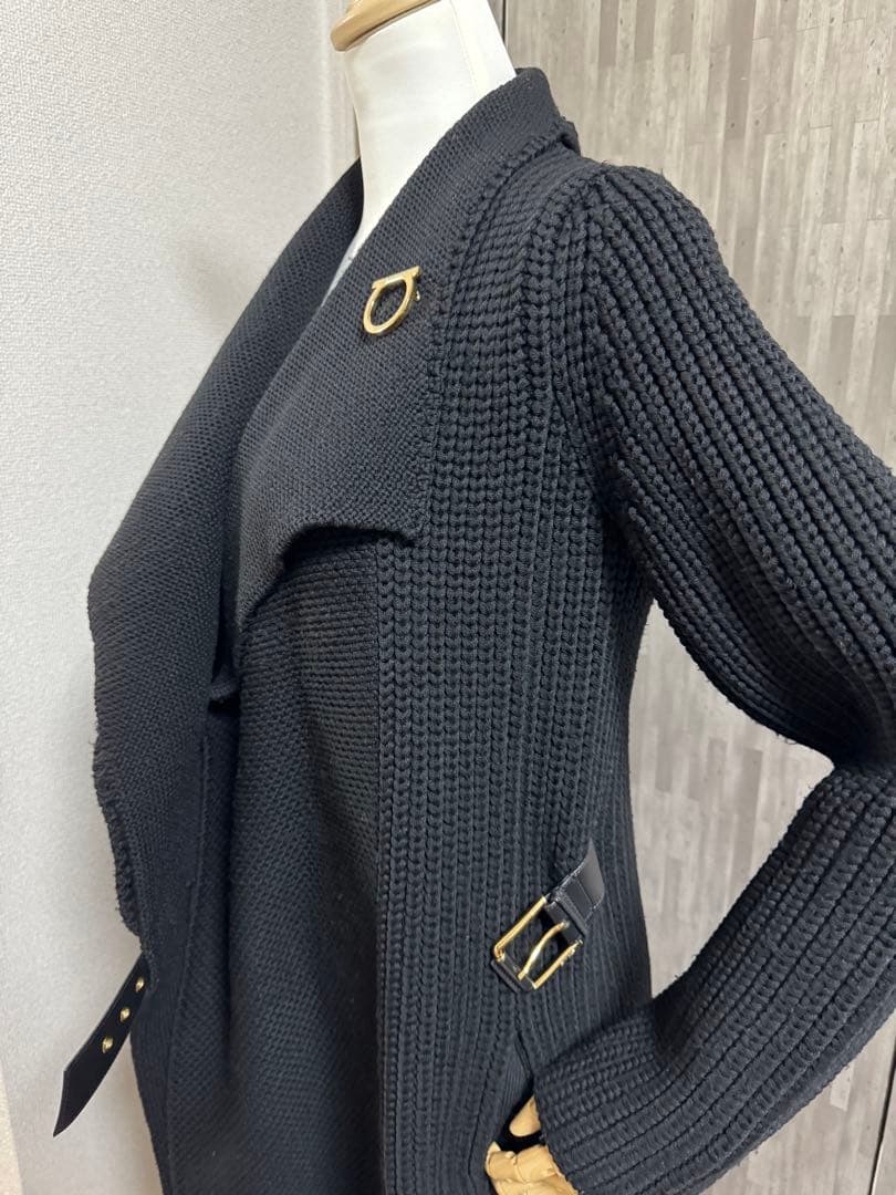 【フェラガモ】ニットコート