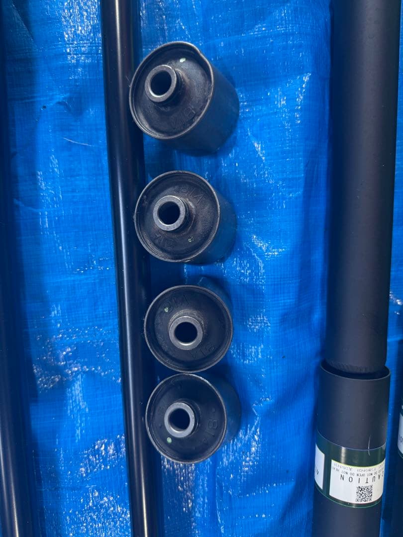 jb23純正サスペンションキット一式