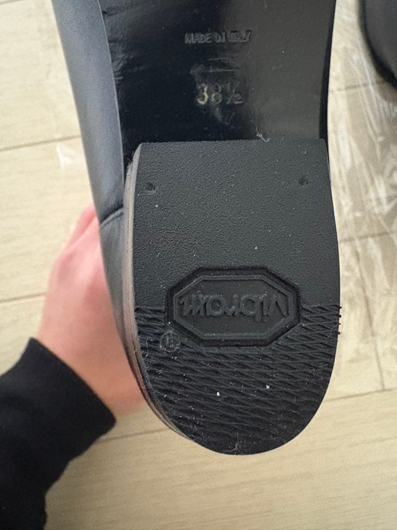 ブラック レザー サイドゴアブーツ