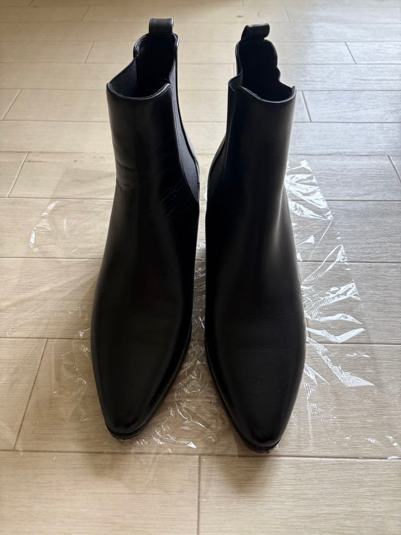 ブラック レザー サイドゴアブーツ