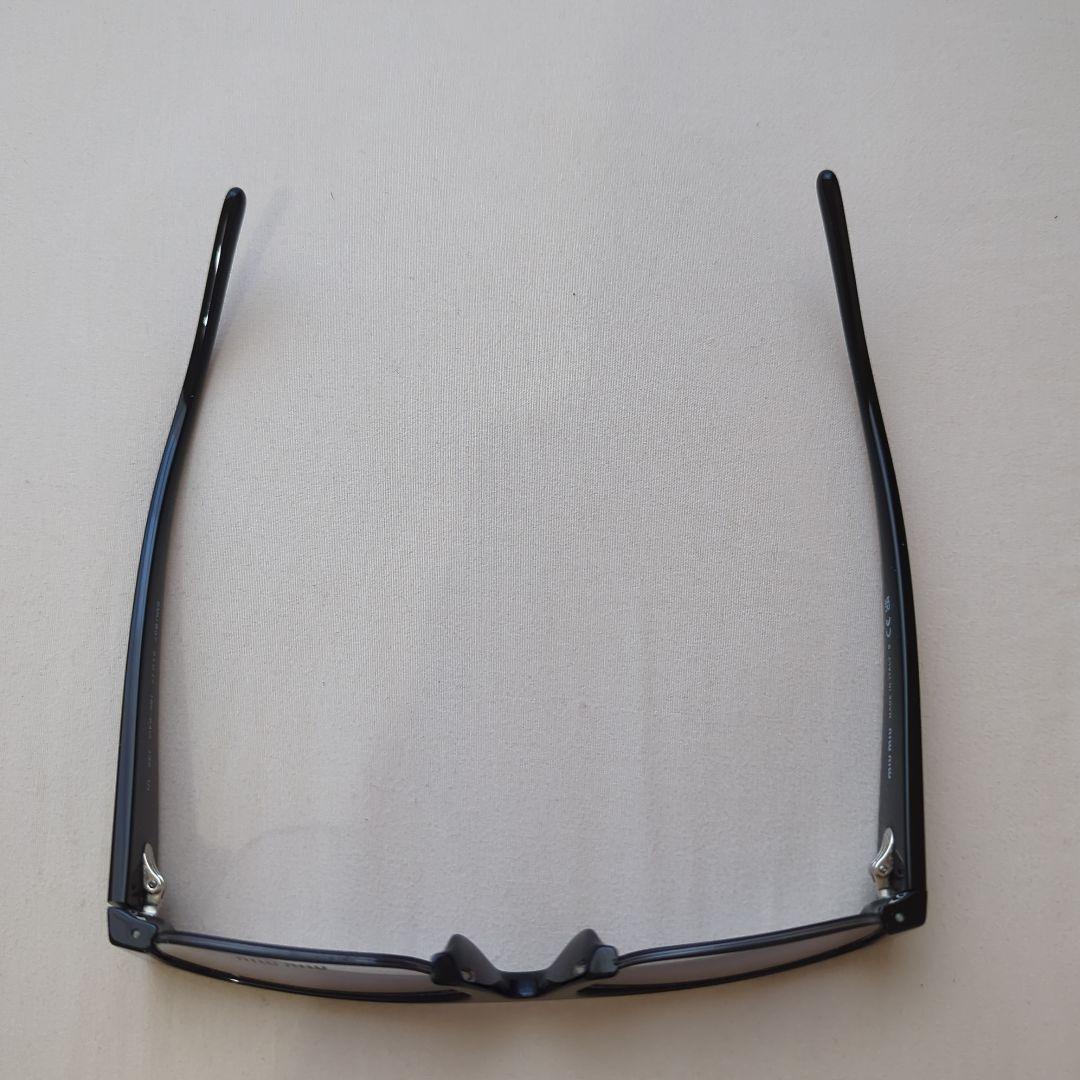 d*y様 MIU MIU ブラック サングラス Vedette Sunglass