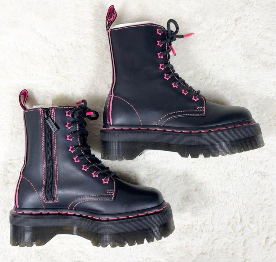 極美品 Dr.Martens JADON II STAR 厚底 8ホールブーツ