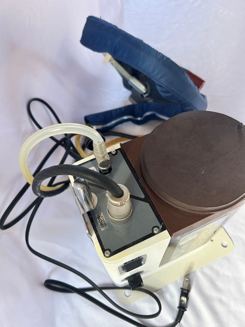 NAOMOTO スチームアイロン 高圧スチーム