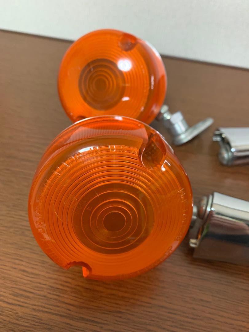 ハーレー　純正ウインカー　4個　綺麗です。