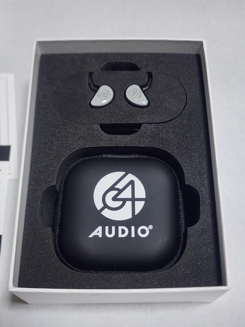 ほぼ新品・保証26年10月・64AUDIO Aspire1 [64A-7440]