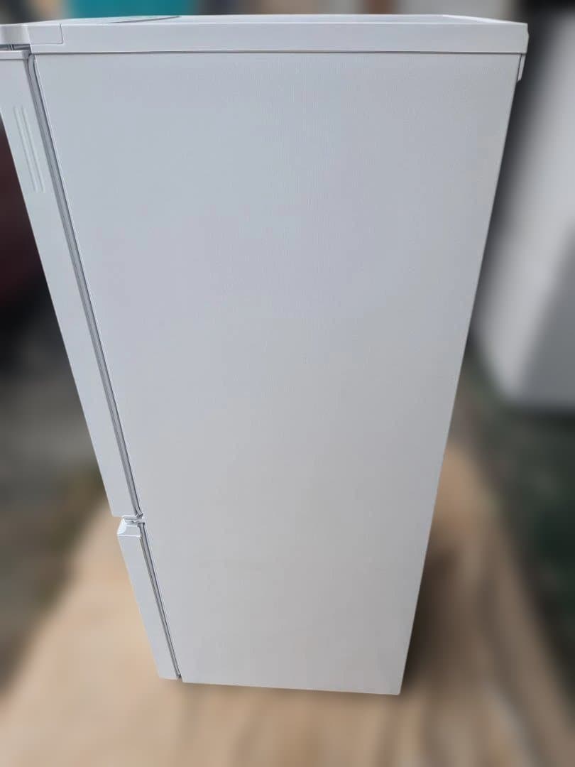 シャープ 冷蔵庫 SJ-D18J-W 幅49.5cm 179L