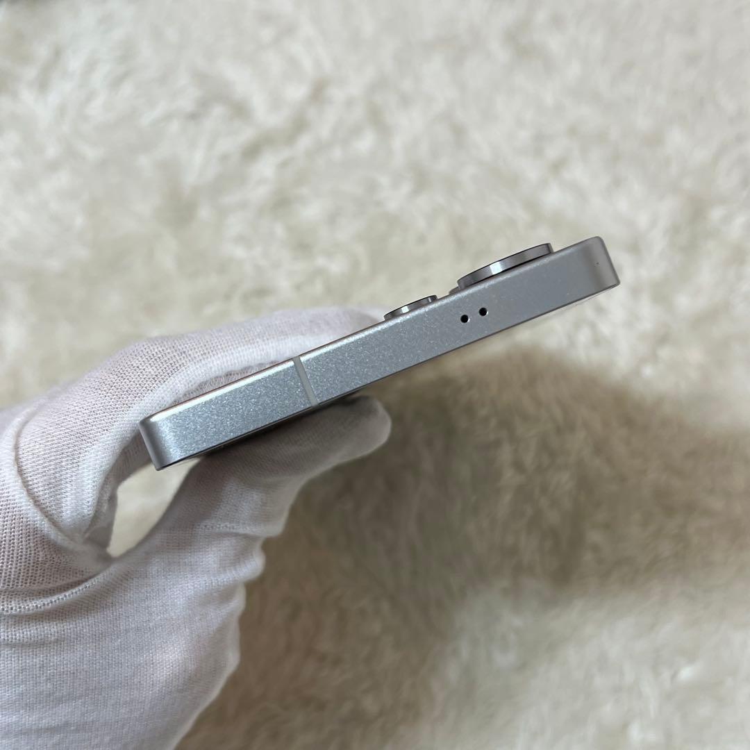 ★Galaxy S25 ultra 512GBホワイトシルバー 美品 j02