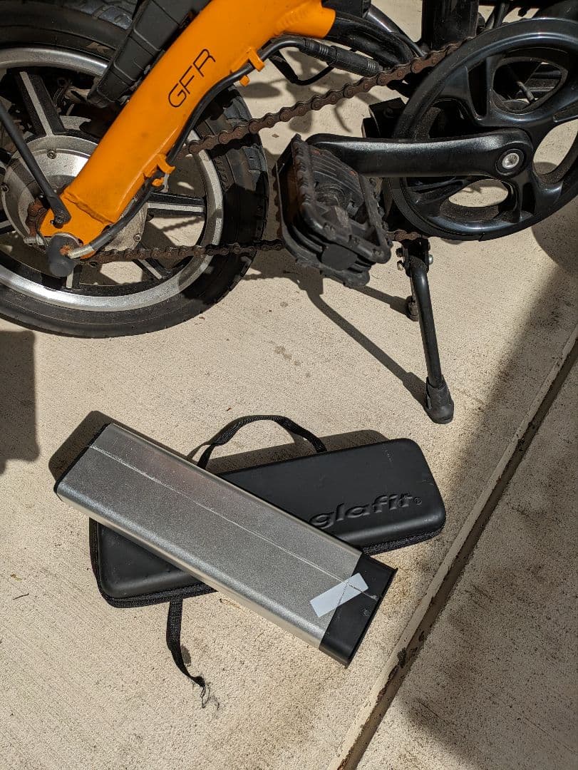 グラフィット　引き取り限定　23区内無料配送