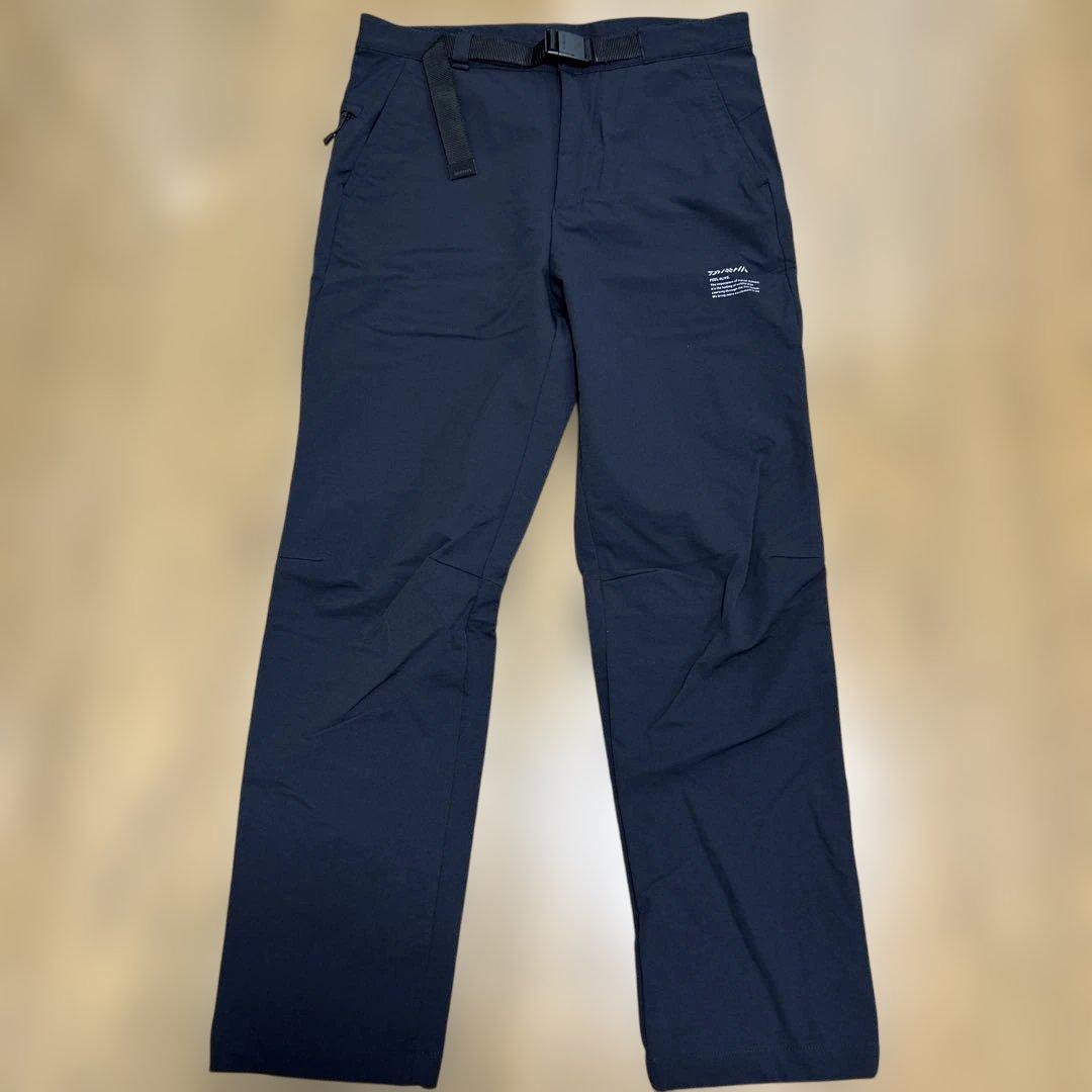 限界値引き超美品！Daiwa フィッシングウェア上下セット