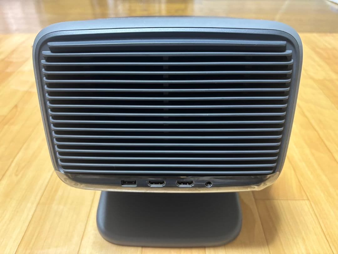 JMGO N1 ultra 4K対応3色レーザープロジェクター