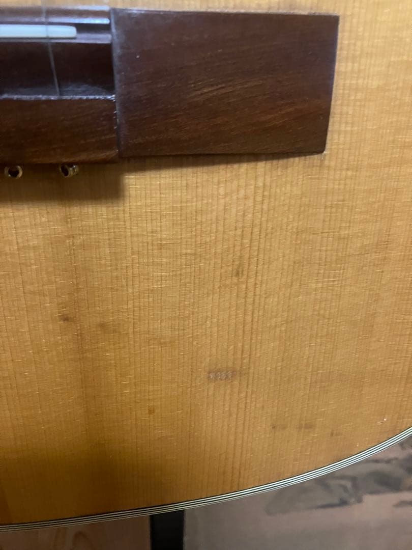 ヤマハ　ダイナミックギター　no.4