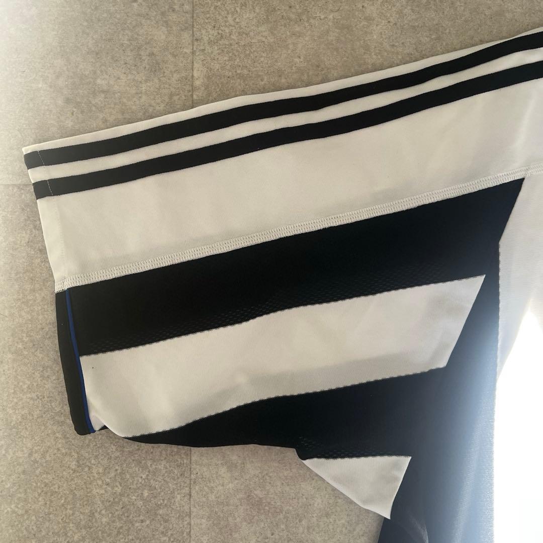 adidas × Newcastle United サッカーユニフォーム