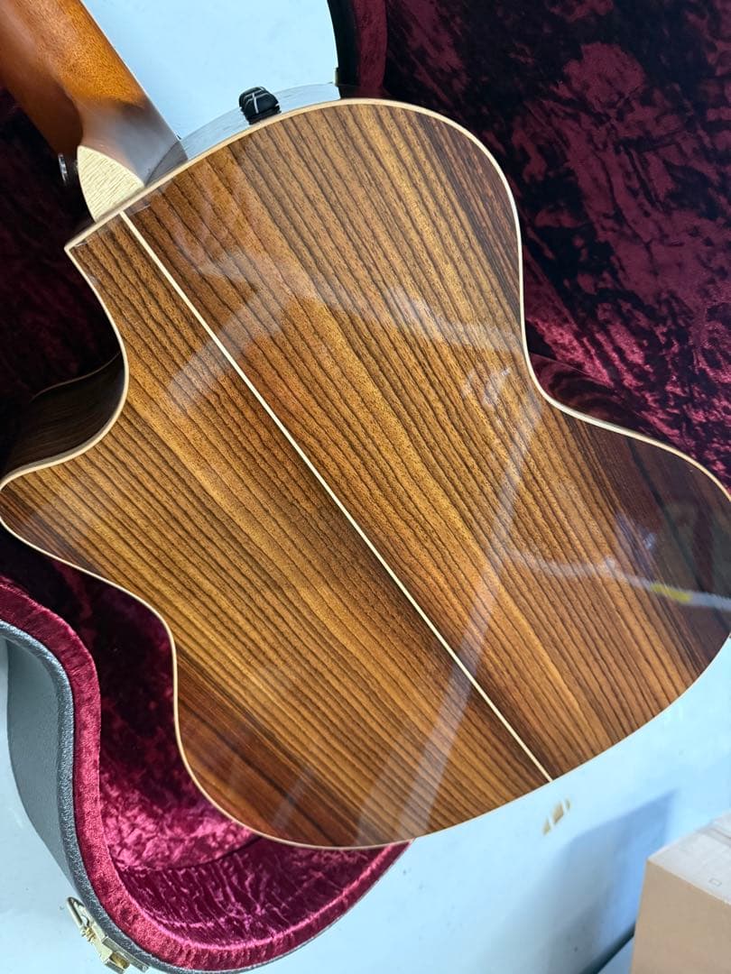 【週末価格】Taylor Acoustic Guitar 814ce