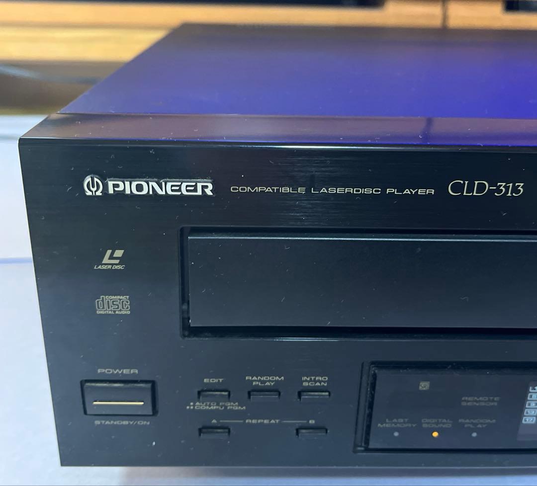 【動作確認済】Pioneer CLD-313LDプレーヤー•LDソフト2本セット