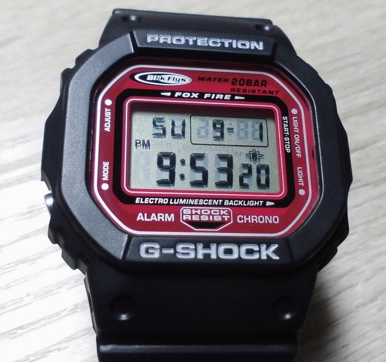 未使用 カシオ ジーショック DW-5600EF-1T ブラックフライ キムタク