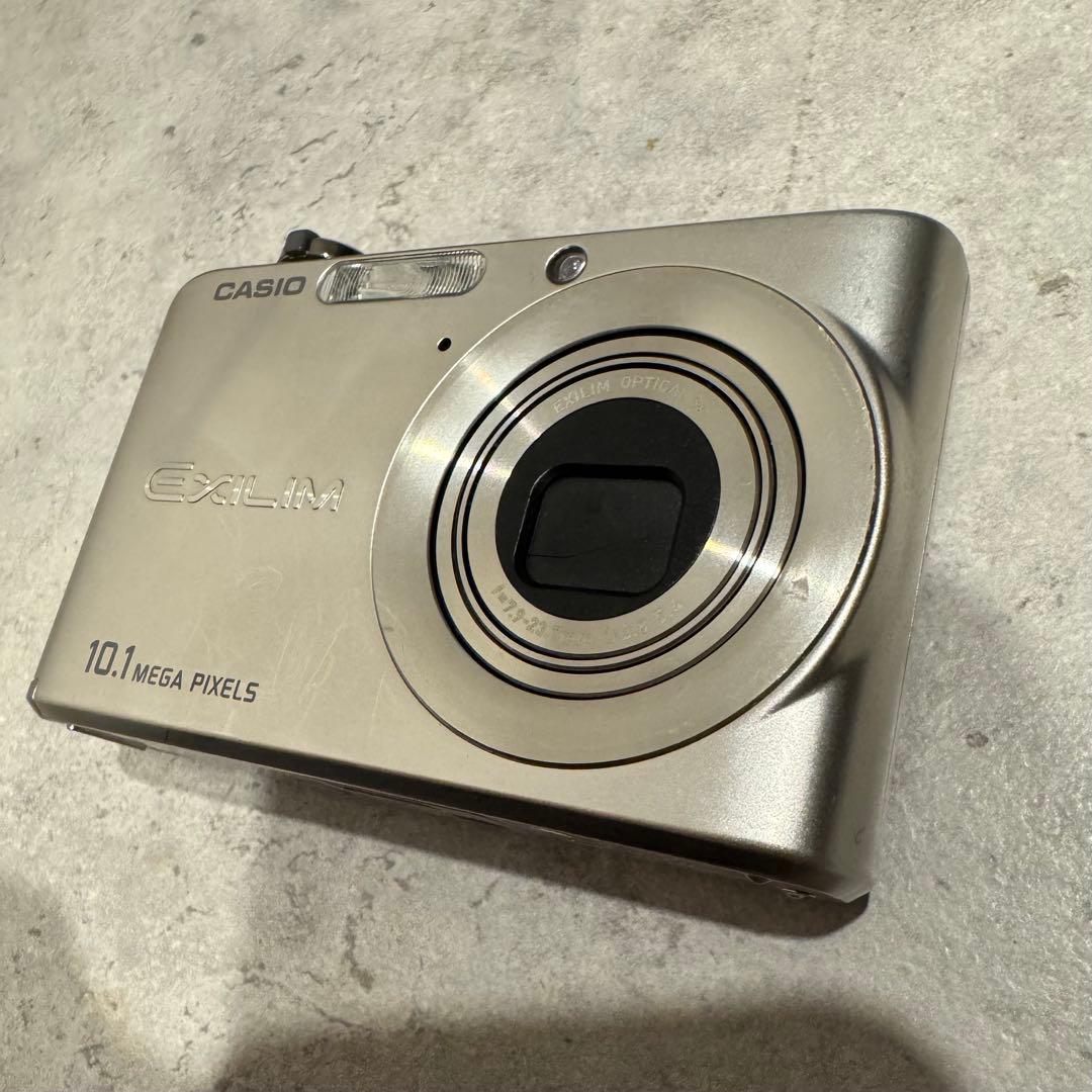 デジタルカメラ CASIO EX-Z1000