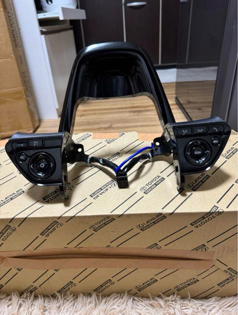 50 プリウス ステアリングスイッチ