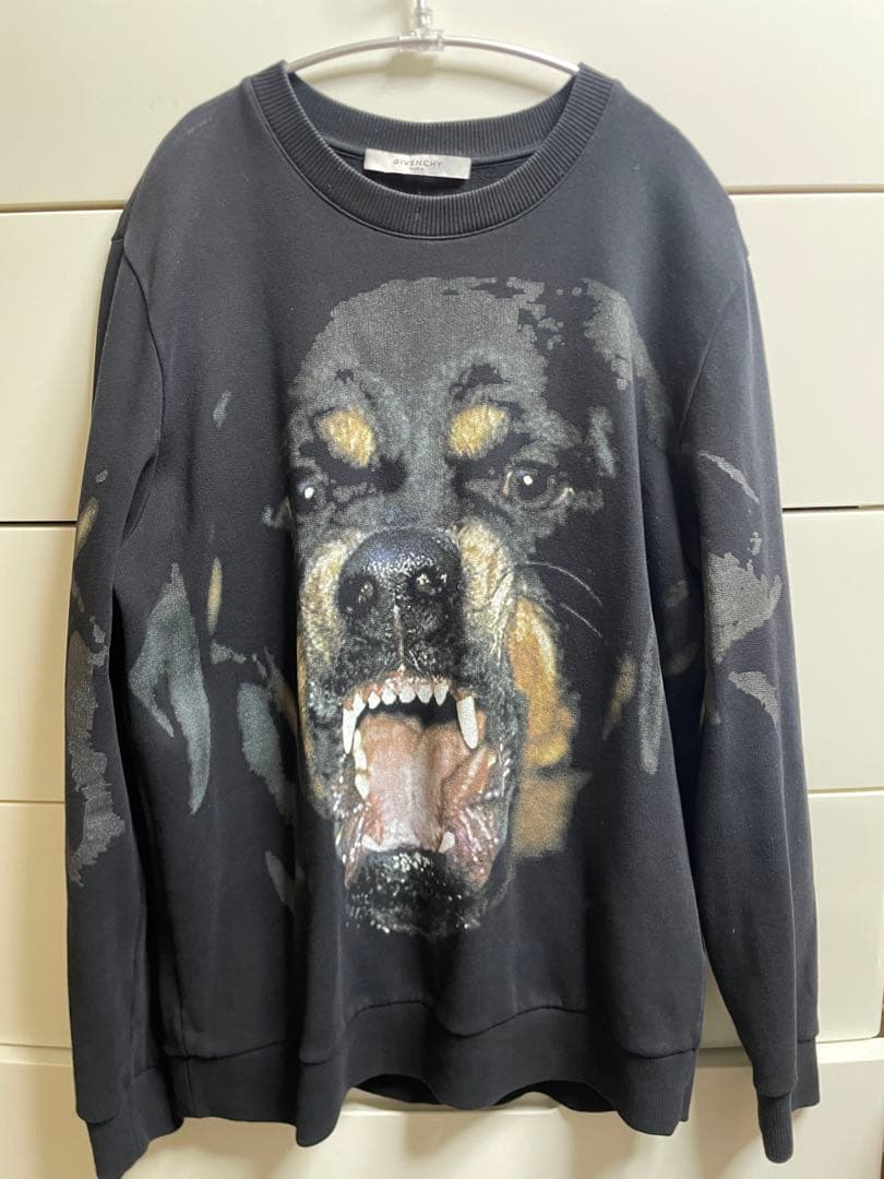 サンタ　GIVENCHY ロットワイラー スウェット S