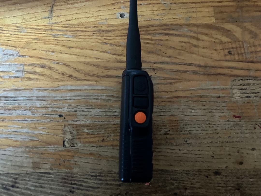 スタンダード　ハンディアマチュア無線機　VX-3