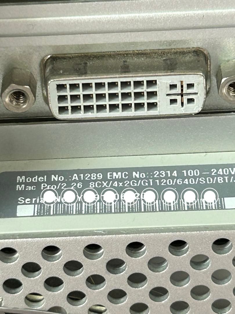 美品Apple Mac Pro デスクトップPC シルバー