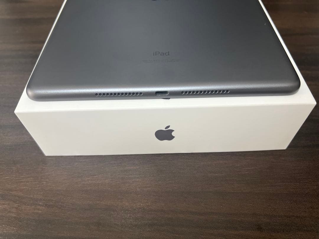 iPad 第9世代64GBスペースグレー（ケース・フィルム・pencil付属可）